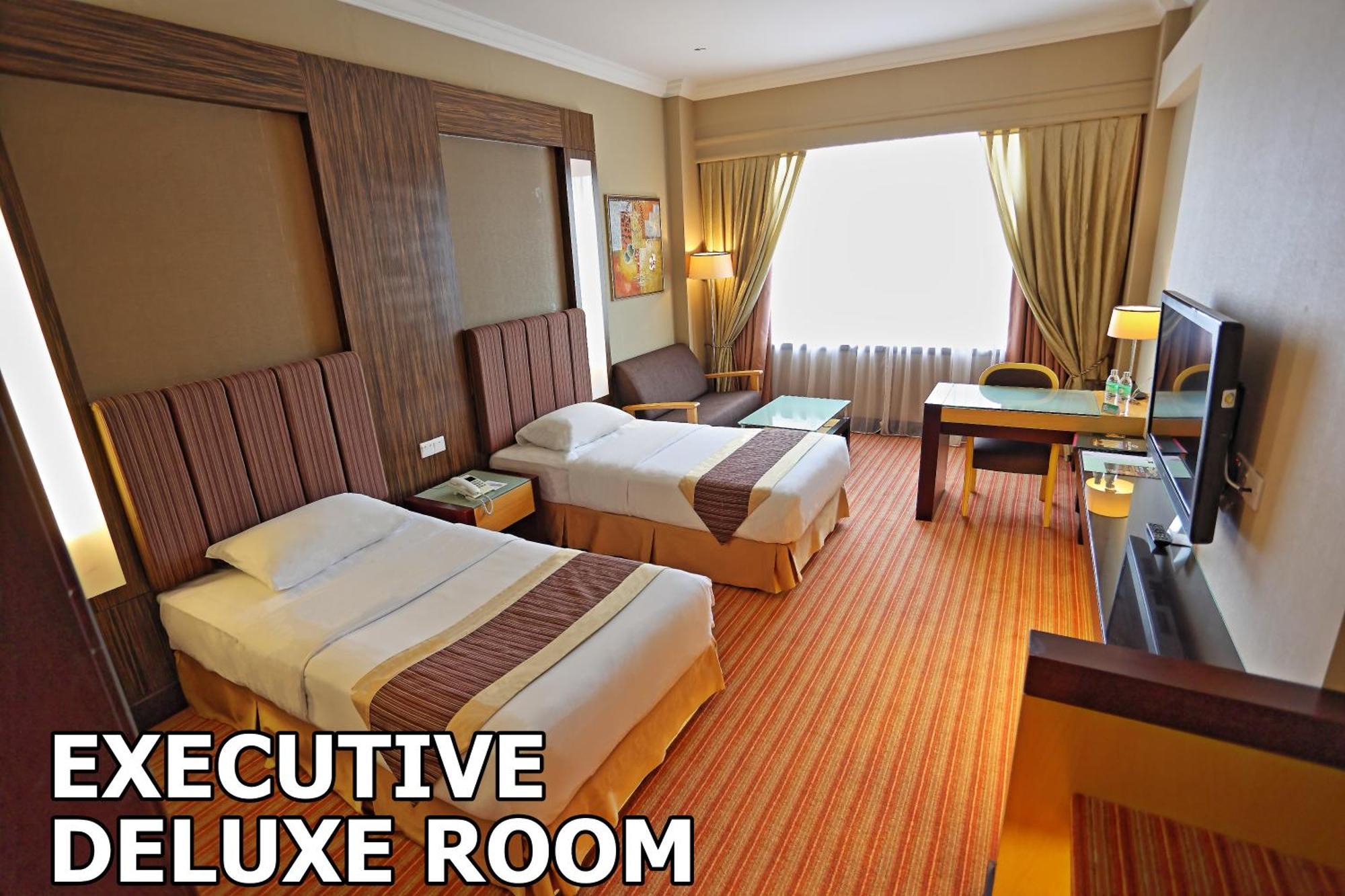Dynasty Hotel Мири Экстерьер фото