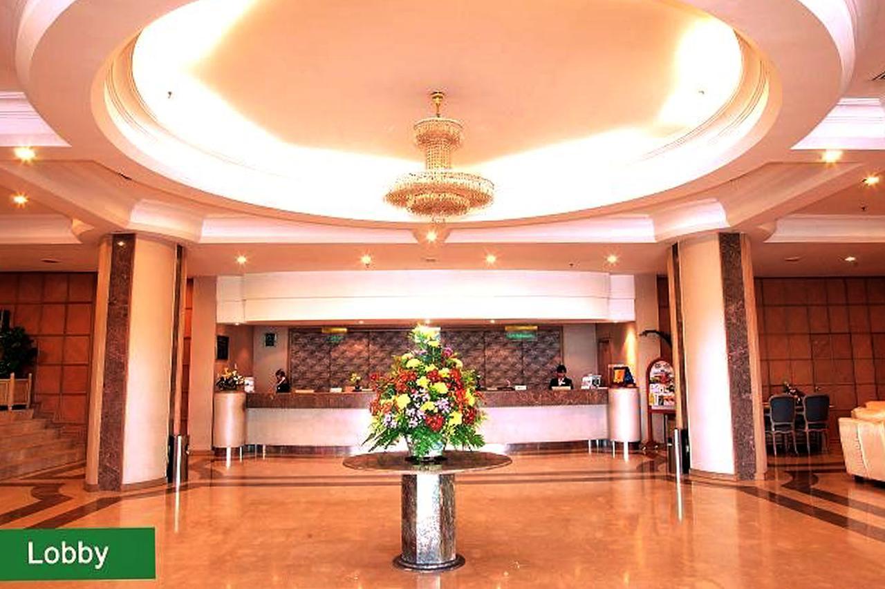 Dynasty Hotel Мири Экстерьер фото