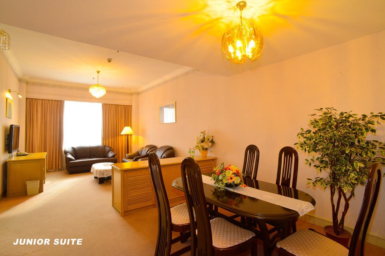 Dynasty Hotel Мири Экстерьер фото