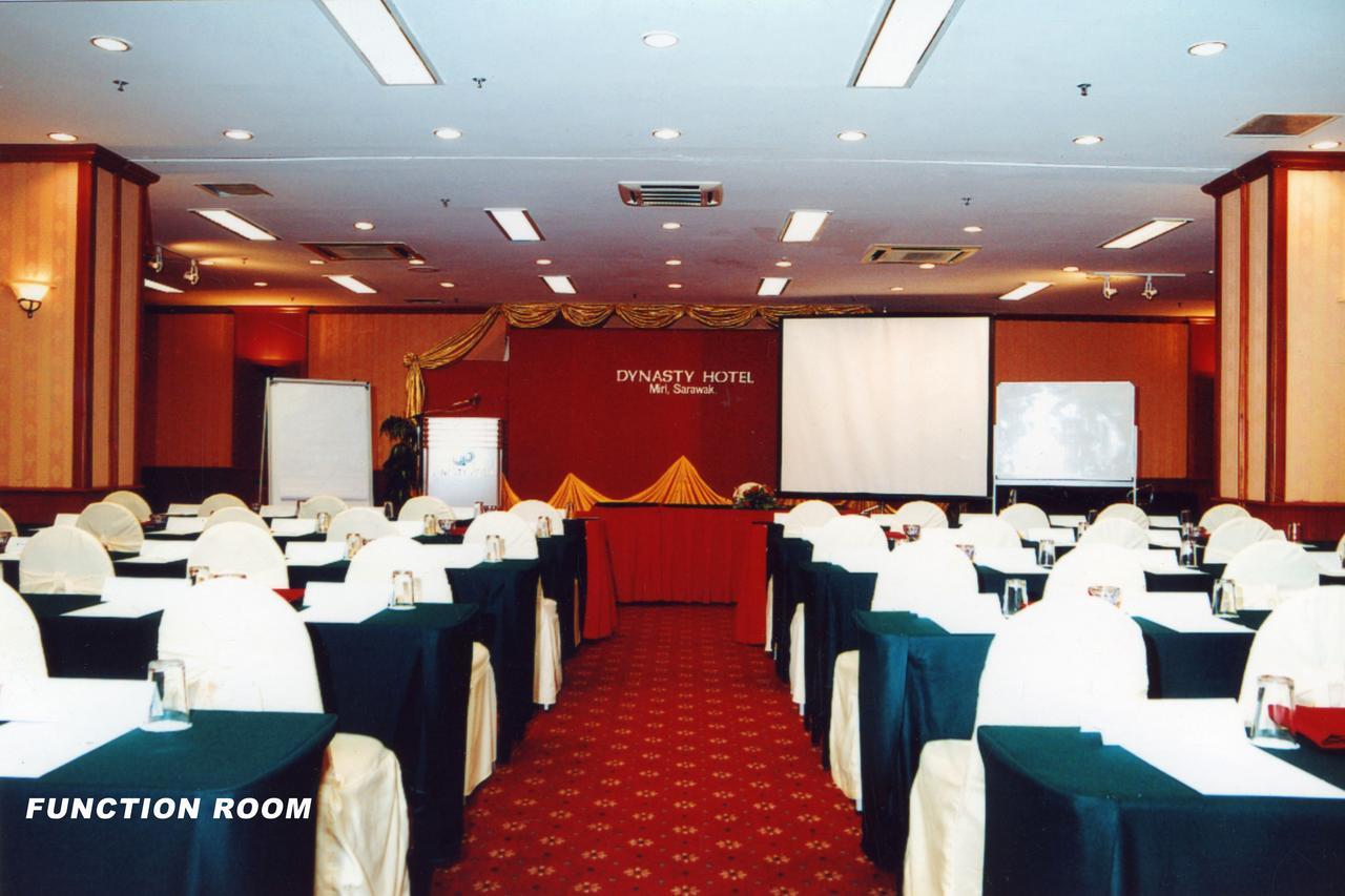 Dynasty Hotel Мири Экстерьер фото
